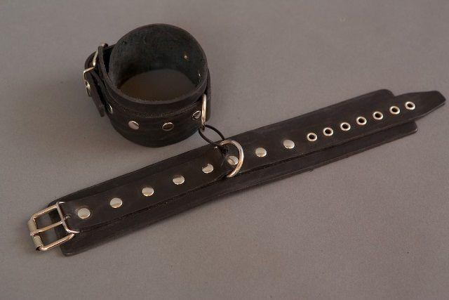 Чёрные узкие наручники без подкладки-8367