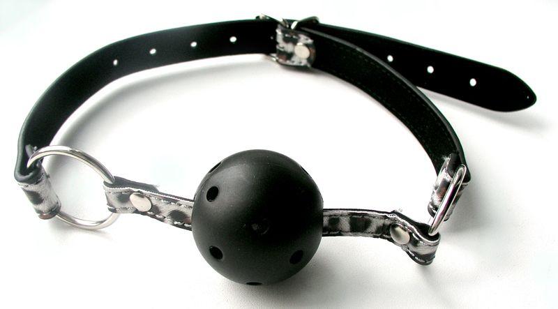Чёрный кляп-шарик Ball Gag на ремешках с леопардовым принтом-7619