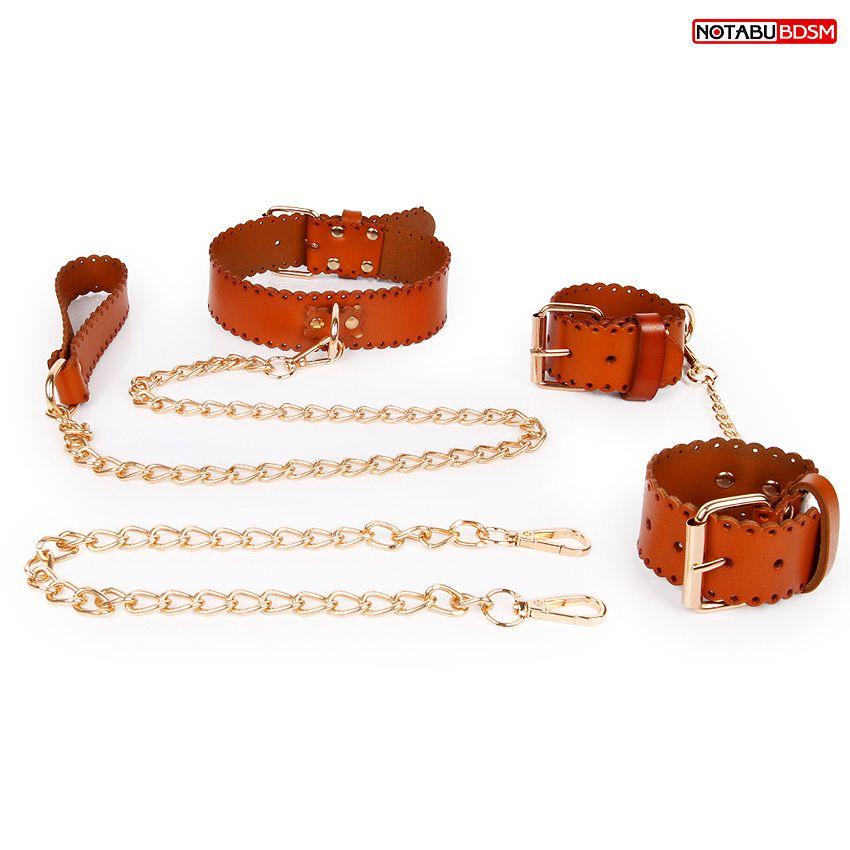 Изысканный кожаный набор с золотистыми цепочками: наручники