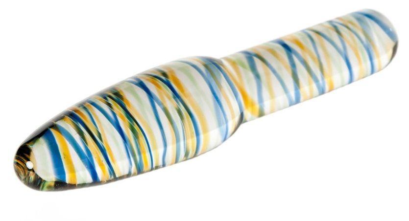 Стеклянный фаллоимитатор с разноцветными спиралями - 17 см.-4819