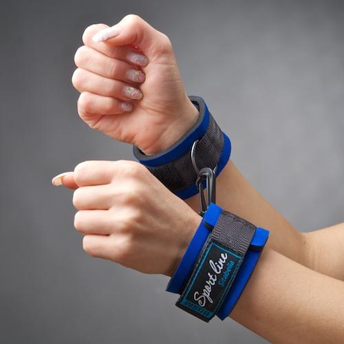Стильные синие наручники из неопрена-10751