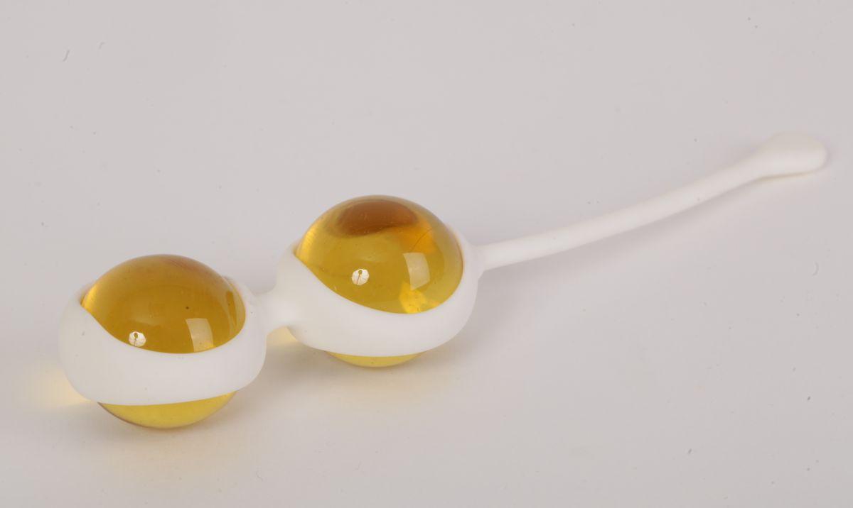 Желтые вагинальные шарики в силиконовой оболочке-8653