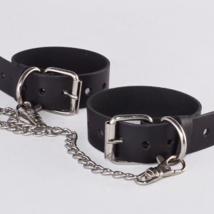 Кожаные оковы  Новичок