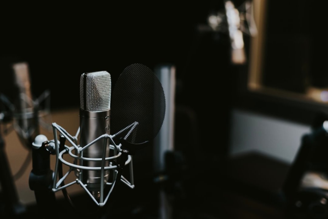 ASMR и секс: как мурашки усиливают возбуждение ASMR и секс: как мурашки усиливают возбуждение