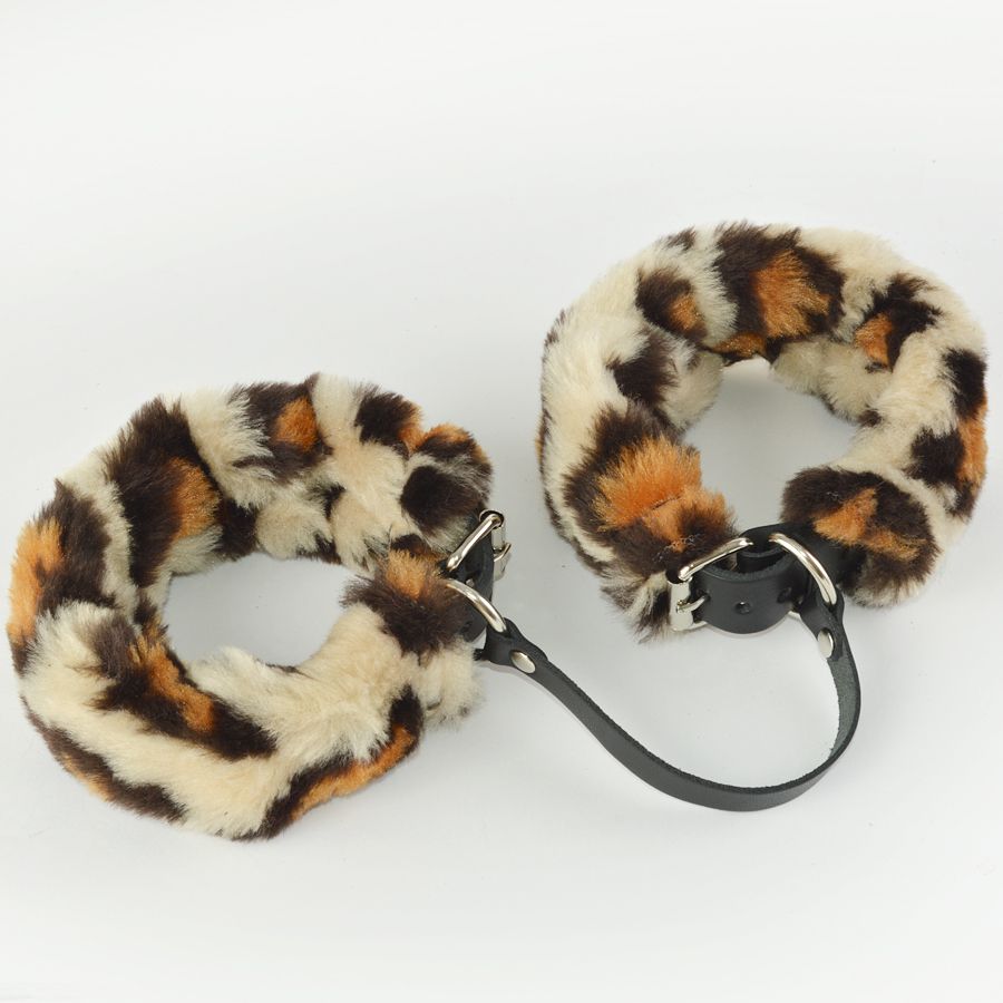 350087 Черные кожаные оковы со съемной леопардовой опушкой